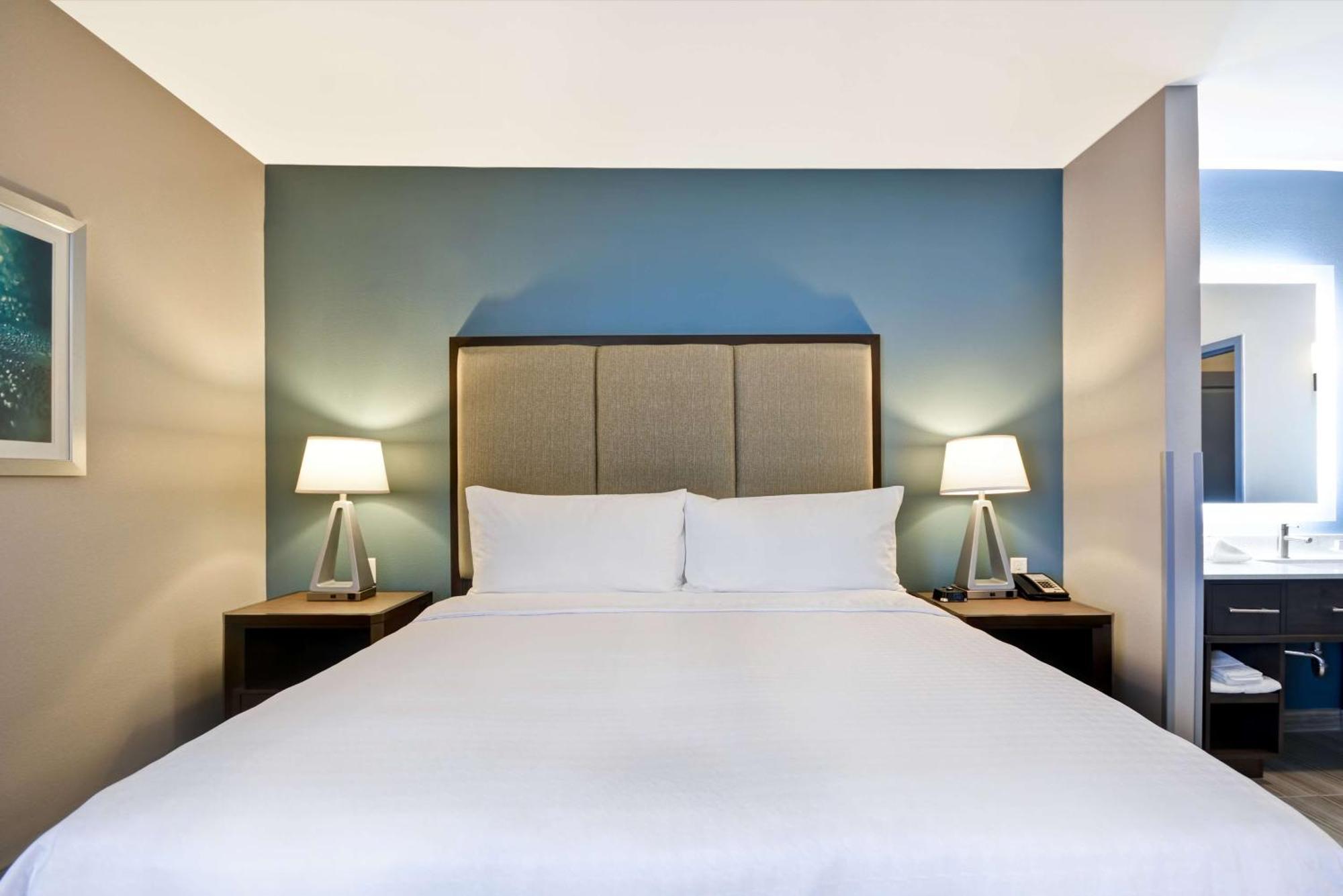 Homewood Suites By Hilton קונרו מראה חיצוני תמונה